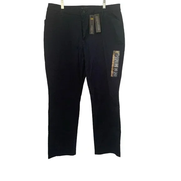 Lee | Pants & Jumpsuits | Lee Effortless Wash Wear Relaxed Fit Straight Leg  Blue Pants Size 6 Medium | Poshmark